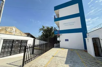 Predio novo com kitnet. aluguel 800,00 + condominio de 150,00 (com gás, água e internet inclusos)