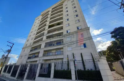 Apartamento no Centro com 03 quartos sendo 01 suíte para Locação. 02 vagas.