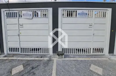 Sobrado à venda com 85m, 3 dormitórios, 1 suíte, 2 vagas de garagem, quintal, itaquera, são paulo,