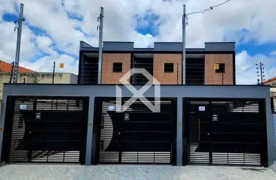 Sobrado à venda com 110m2, 3 dormitórios, 1 suíte com sacada, 2 vagas de garagem, jardim maringá, s