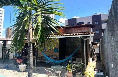 Casa a venda com piscina, 03 quartos e 229m² no bessa - ca2605