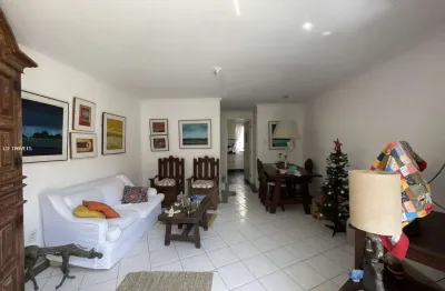 Casa em condomínio fechado com 3 quartos à venda no Pituaçu, Salvador 