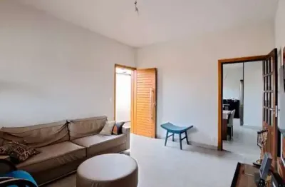 Casa com 3 quartos à venda no Rio Branco, Belo Horizonte 