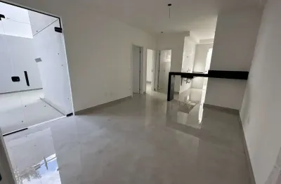 Área privativa de dois quartos no bairro santa amélia