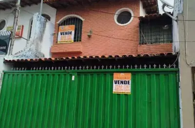 Casa com 3 quartos à venda na Santa Amélia, Belo Horizonte 