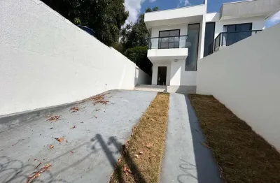 Casa com 3 quartos para alugar na Santa Branca, Belo Horizonte 