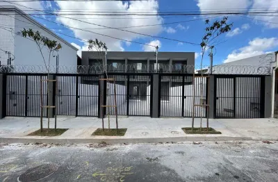 Casa com 2 quartos à venda na Rua Mariana Amélia de Azevedo, São João Batista, Belo Horizonte