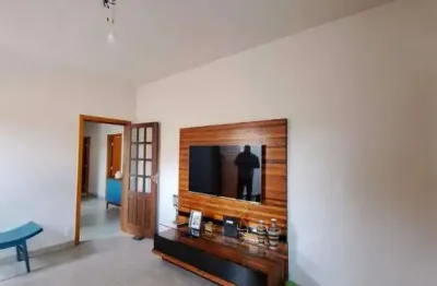 Casa com 3 quartos à venda na Rua Célio Diniz, Rio Branco, Belo Horizonte