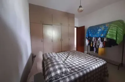 Casa com 3 quartos à venda na Rua José Benjamim de Castro, Planalto, Belo Horizonte