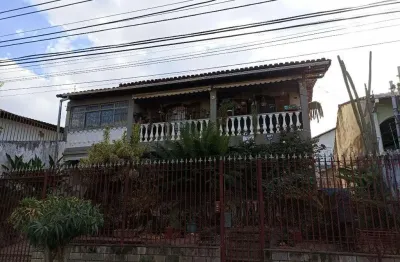 Casa com 5 quartos à venda na Rua Levindo Ignácio Ribeiro, Santa Amélia, Belo Horizonte