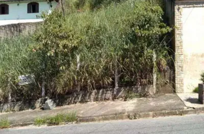 Lote de 360 m² bairro Ouro Preto com 19 m de altura para prédio.