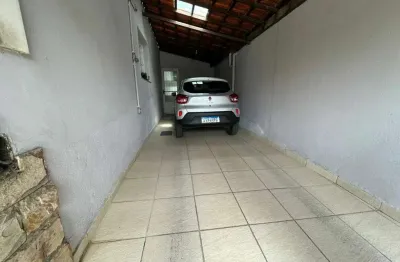 Casa com 3 quartos para alugar na Avenida Francisco Negrão de Lima, Garças, Belo Horizonte