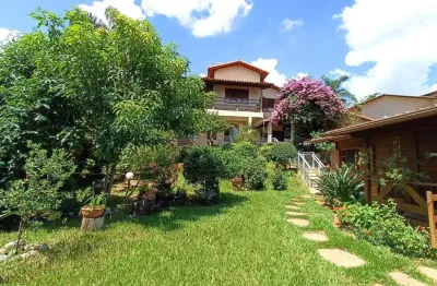 Casa à venda, 4 quartos, 2 suítes, 4 vagas, Garças - Belo Horizonte/MG
