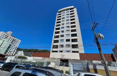 Apartamento com 2 quartos para alugar na Rua General Bittencourt, Centro, Florianópolis