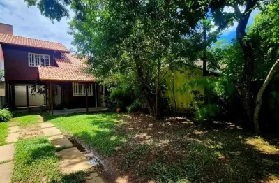 Casa com 2 quartos para alugar na Servidão Sotero José de Farias, Rio Tavares, Florianópolis