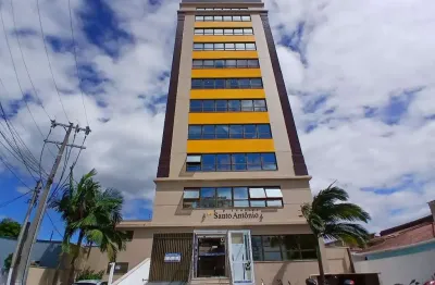 Sala comercial para alugar na Rua Santo Antônio, Barreiros, São José