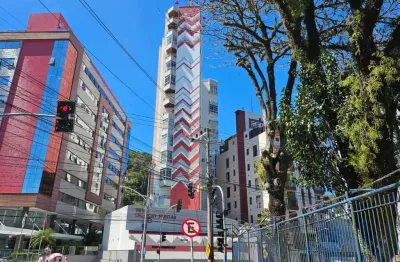 Apartamento com 2 quartos para alugar na Avenida Mauro Ramos, Centro, Florianópolis