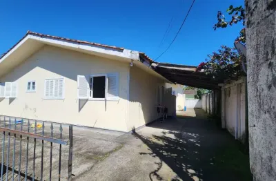 Casa com 2 quartos para alugar na Rua João Agostinho Vieira, Ribeirão da Ilha, Florianópolis