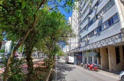 Apartamento com 3 quartos à venda na Avenida Hercílio Luz, Centro, Florianópolis
