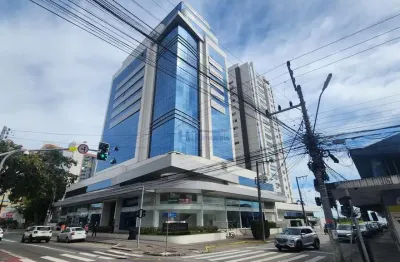 Sala comercial à venda na Rua Fúlvio Aducci, Estreito, Florianópolis