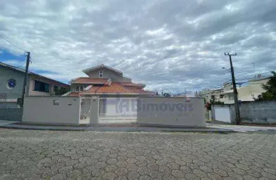 Casa com 4 quartos à venda na Rua Professor Bayer Filho, Coqueiros, Florianópolis