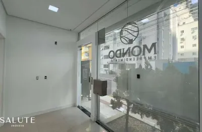 Sala comercial para alugar na Rua Julieta Lins, 300, Pioneiros, Balneário Camboriú, 105 m2 por R$ 9.500
