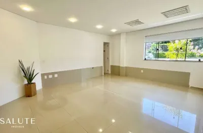 Sala comercial para alugar na Rua Rouxinol, 148, Ariribá, Balneário Camboriú, 29 m2 por R$ 8.303