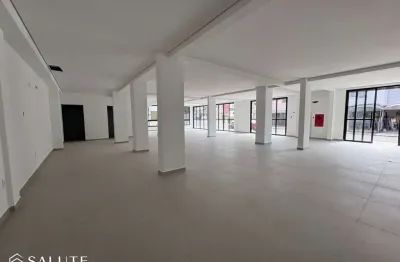 Sala comercial para alugar na Rua Tailândia, 333, Nações, Balneário Camboriú, 220 m2 por R$ 25.000