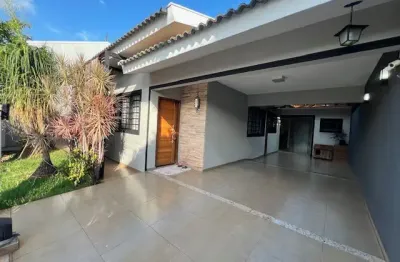 Casa com 3 quartos à venda na Rua Bernardino Bogo, Vila Grossi, Mandaguaçu