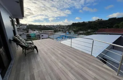 Casa com 3 quartos à venda na Rua Pedro Baptista Menegotto, 703, Fátima, Bento Gonçalves