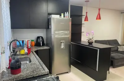 Lindo Apartamento - 2 Dormitórios - 1 vaga - Chácara Califórnia - SP