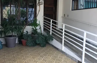 Linda casa no parque são jorge 3 dormitórios 1 vaga de garagem ótima localização