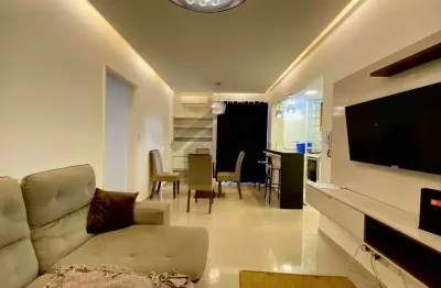 Apartamento à venda na pitangueiras no guarujá | quadra do mar
