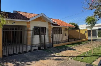 Casa com 2 quartos à venda na tupã, 1153, jardim iguaçu, maringá por r$ 650.000