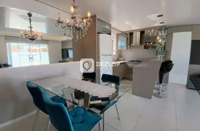 Casa à venda em serraria, são josé - sc | terreno grande e jacuzzi