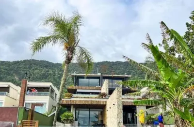 Casa com 4 dormitórios à venda, 250 m² por R$ 9.400.000,00 - Juquehy - São Sebastião/SP