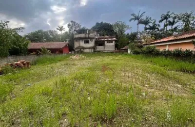 Terreno à Venda em Maresias – 450m² | Murado e Aterrado | 200 metros da Praia – R$860.000,00