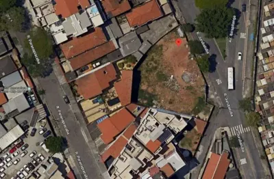 Terreno à venda na Rua Jurubatuba, Vila Pires, Santo André