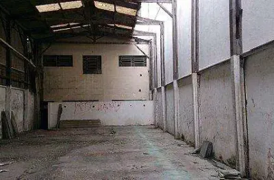Prédio à venda na Rua dos Expedicionários, Cerâmica, São Caetano do Sul