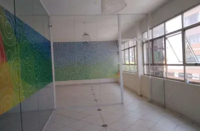 Sala comercial para alugar na Rua Niterói, Centro, São Caetano do Sul