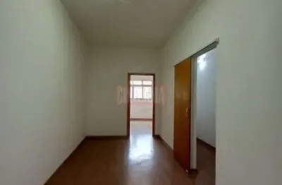 Sala comercial para alugar na Avenida Senador Roberto Simonsen, Centro, São Caetano do Sul