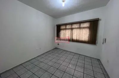 Sala comercial para alugar na Avenida Senador Roberto Simonsen, Centro, São Caetano do Sul