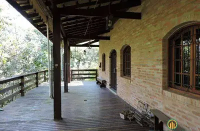 Reserva do peroba - 5.300 m² - rústica! + hóspedes, gourmet, mto jardim!