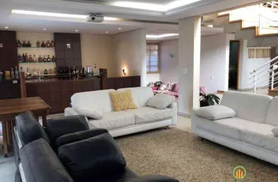 Casa com 3 suítes, gourmet e piscina! cond. nova higienópolis