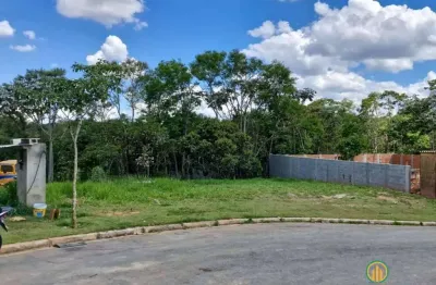 Terreno em condomínio fechado à venda na Rua Tônia Carrero, Granja Viana, Embu das Artes