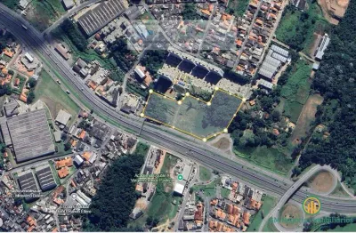 Espetacular área na raposo tavares km 43,5 sentido interior  z. mista