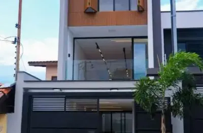 Casa com 3 quartos à venda na Rua Doutor Luís Otávio Pinto, 11, Vila Carrão, São Paulo
