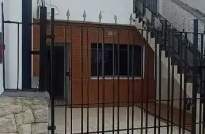 Casa com 2 quartos para alugar na Rua Antônio de Barros, 1572, Vila Carrão, São Paulo