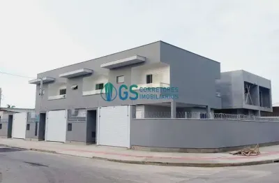 Sobrados com 02 dormitórios e garagem coberta na barra do aririu