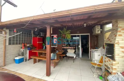 Casa com 1 quarto à venda na Rua Clevelândia, 20, Praia do Sonho, Palhoça